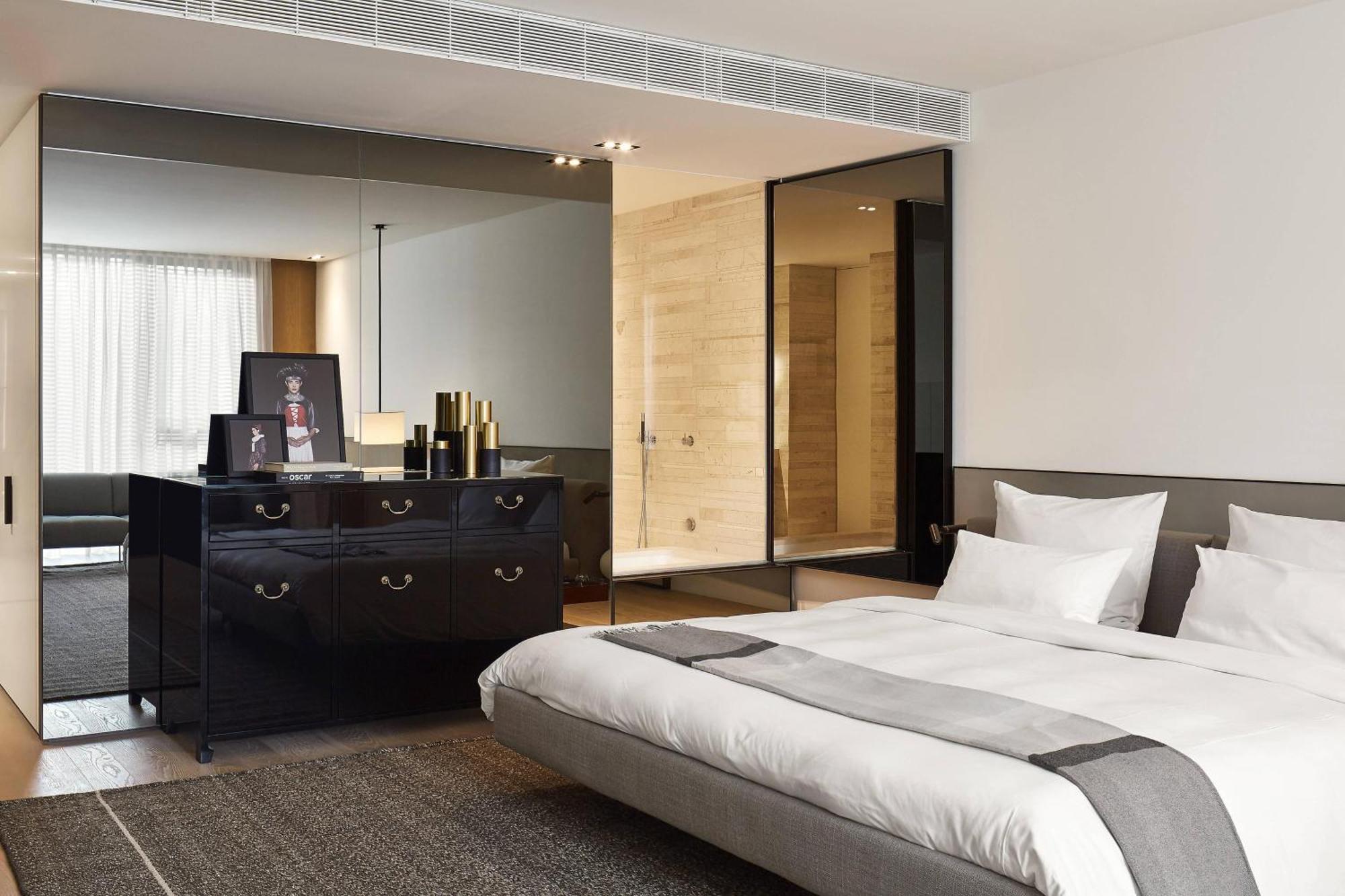 Hotel Roomers Baden-baden, Autograph Collection 5*